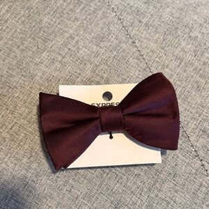 NWT Express Burgundy Bow Tie